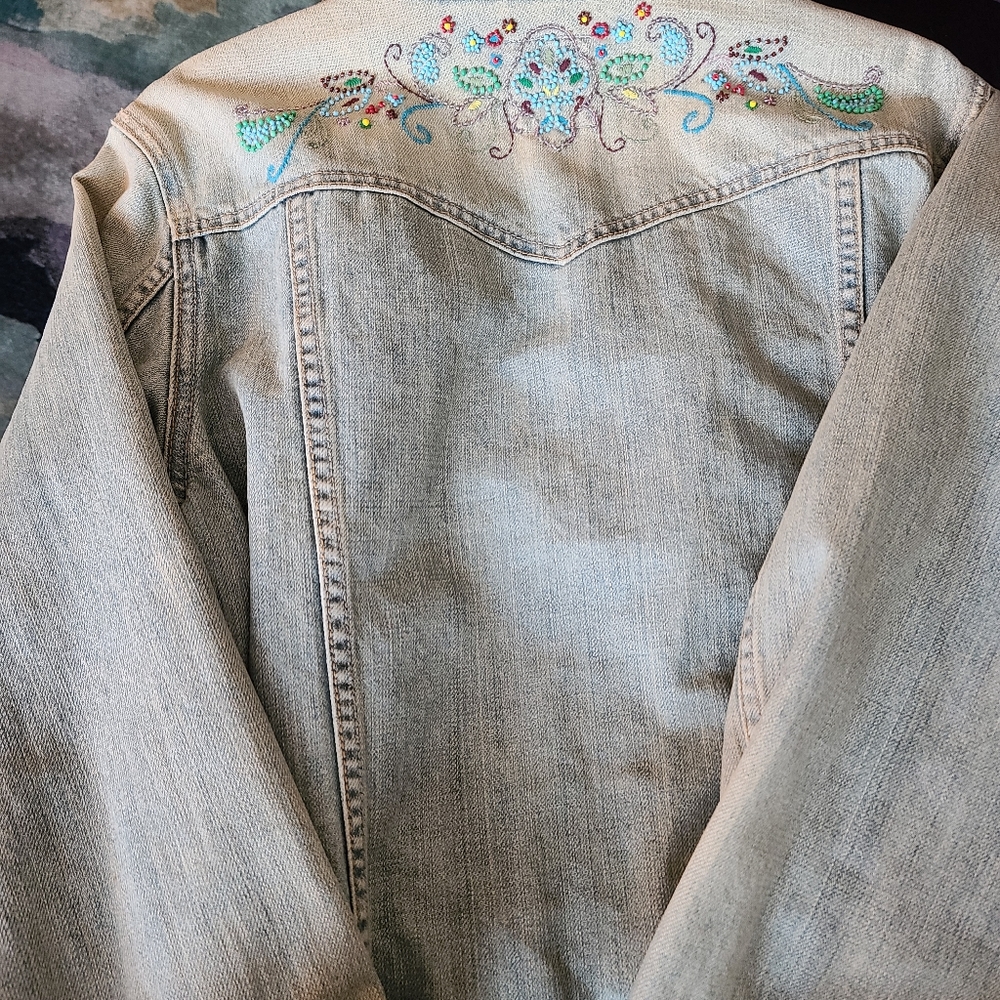 Jean Jacket - Picture 5 of 7